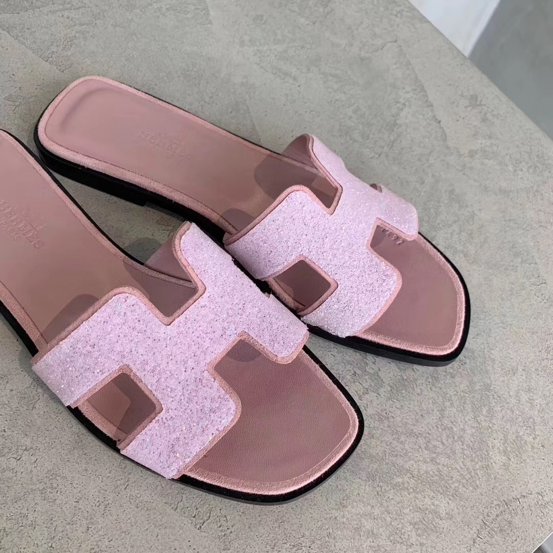 hermes pink slippers